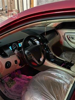 Ford Taurus